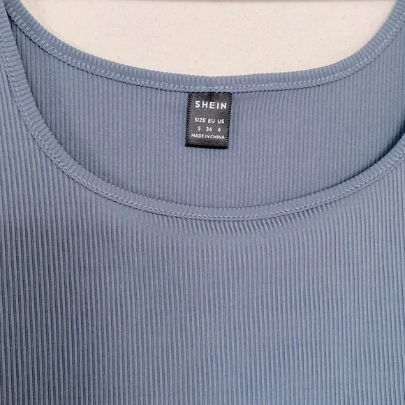 Shein size small top - no tags but never worn ! - Picture 2 of 2